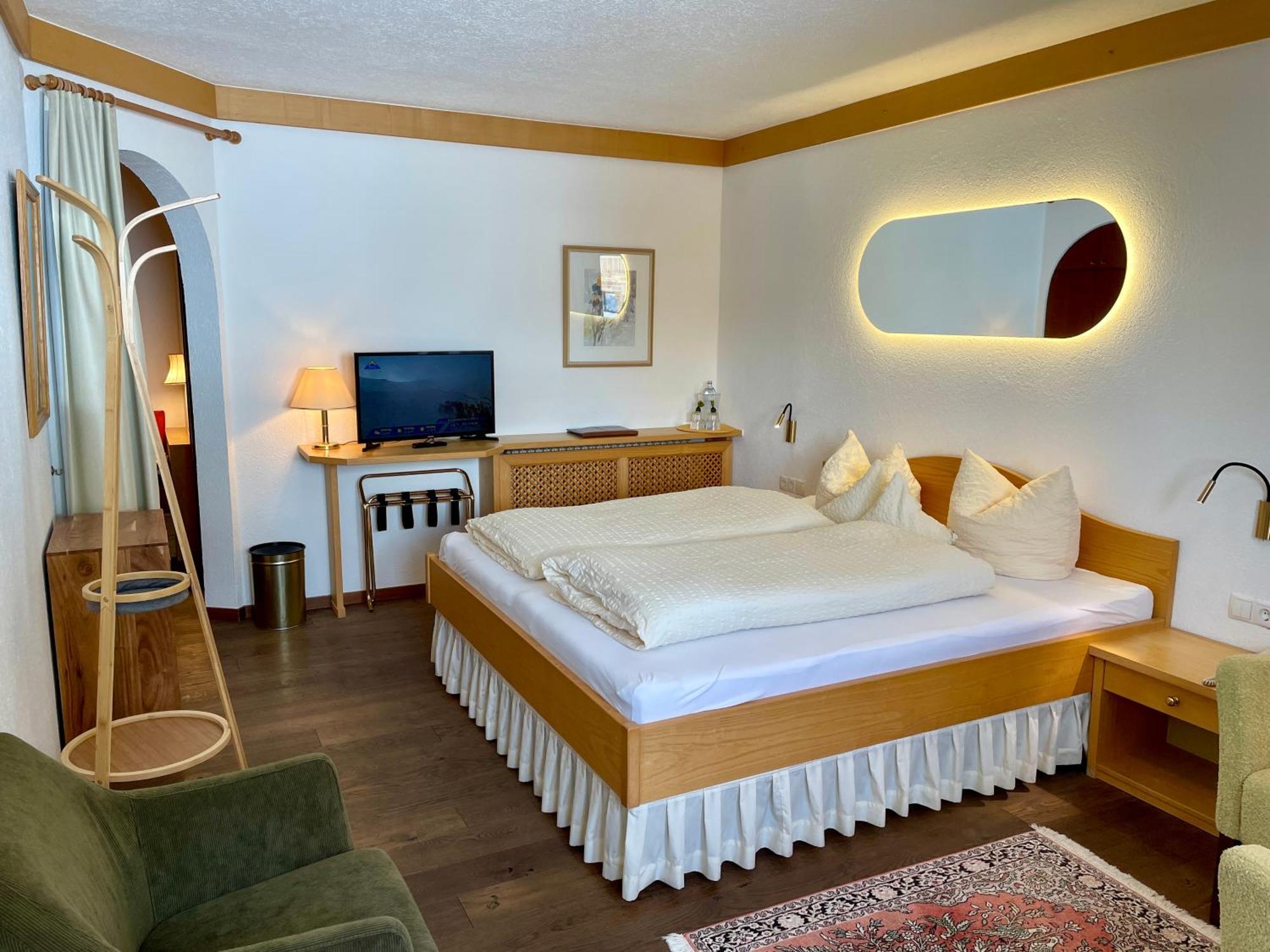 Hotel Garni Zerzer Serfaus Bagian luar foto