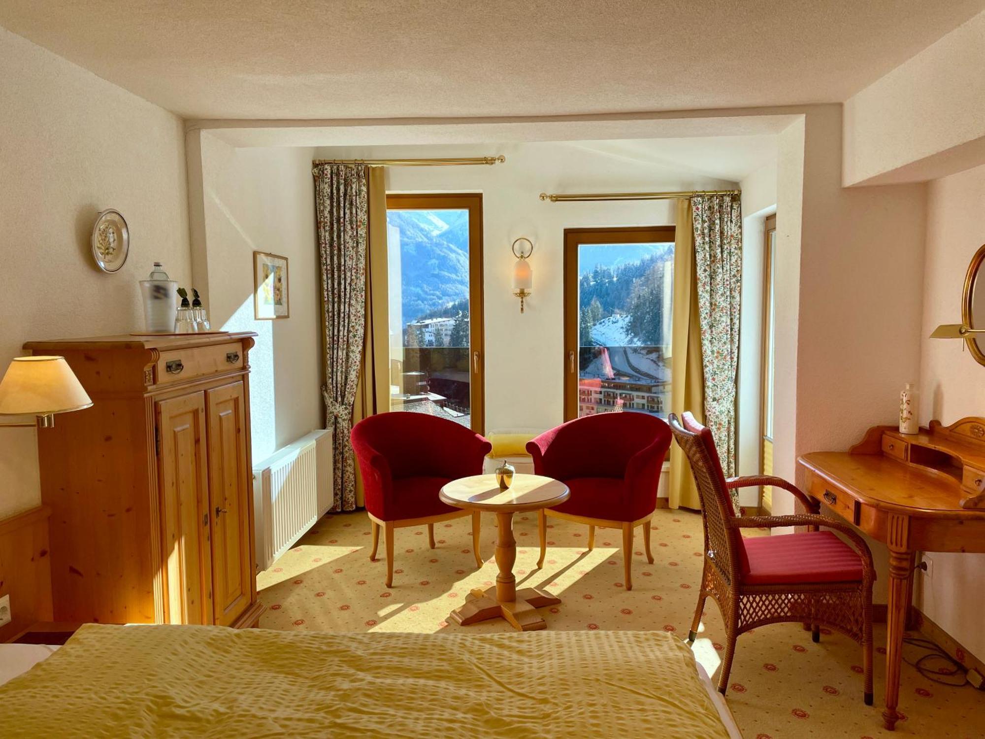 Hotel Garni Zerzer Serfaus Bagian luar foto