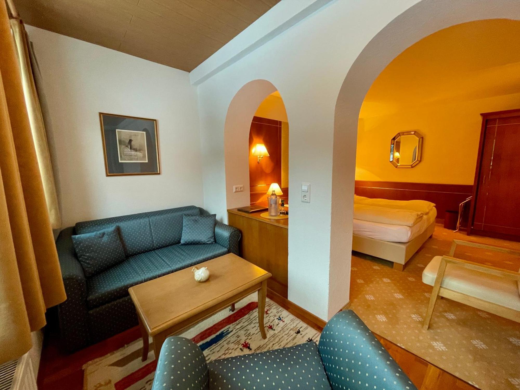 Hotel Garni Zerzer Serfaus Bagian luar foto
